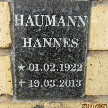 HAUMANN Hannes 1922-2013