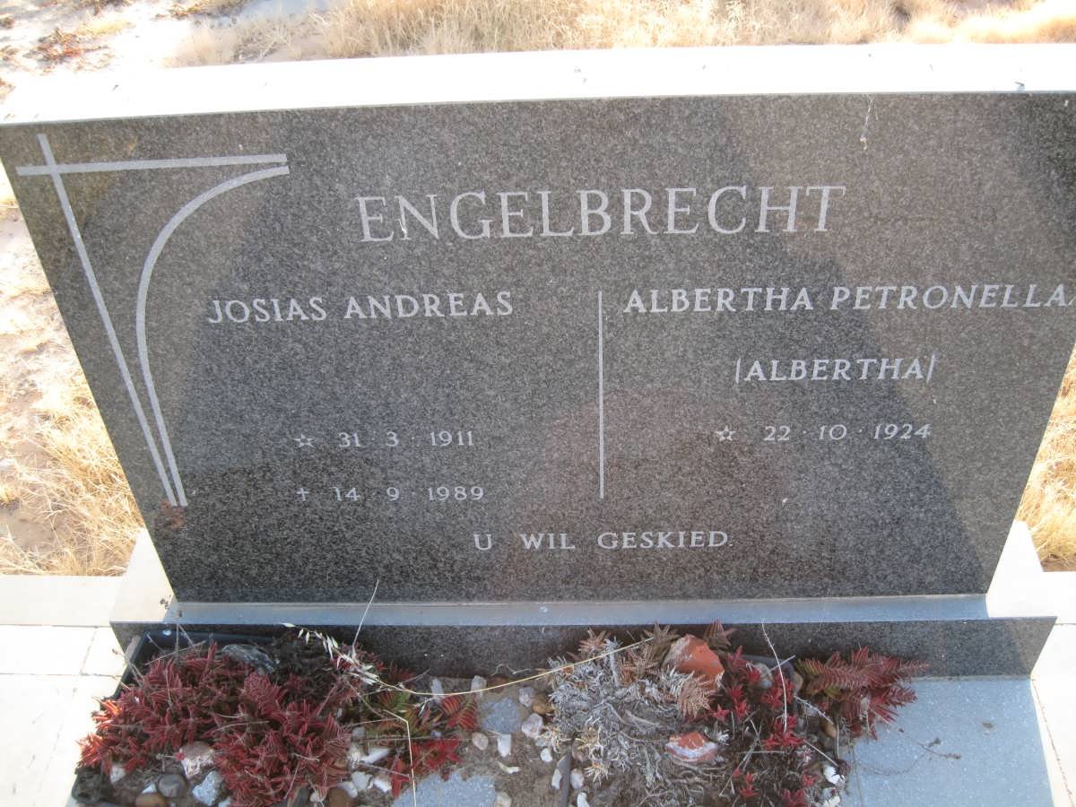 ENGELBRECHT Josias Andreas 1911-1989 &amp; Albertha Petronella 1924-