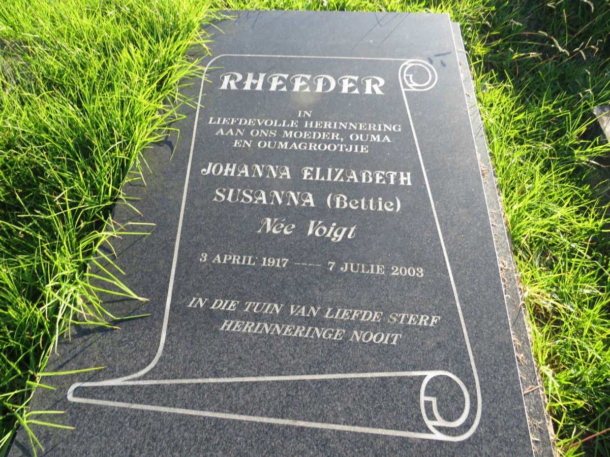 RHEEDER Johanna Elizabeth Susanna nee VOIGT 1917-2003