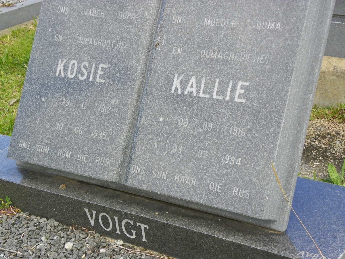 VOIGT Kosie 1912-1995 &amp; Kallie 1916-1994