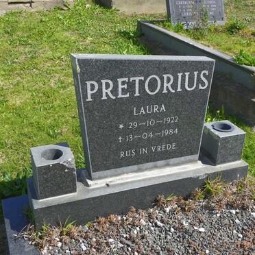 PRETORIUS Laura 1922-1984