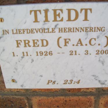 TIEDT F.A.C. 1926-2006