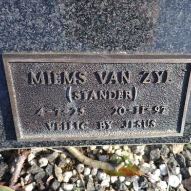 ZYL Miems, van nee STANDER 1925-1997