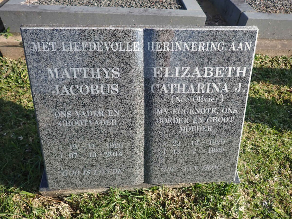 HEYNEKE Matthys Jacobus 1926-2014 & Elizabeth Catharina J. OLIVIER 1929-1999 _1