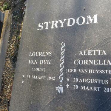 STRYDOM Lourens van Dyk 1942- &amp; Aletta Cornelia VAN HUYSSTEEN 1941-2019