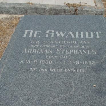 Western Cape, GEORGE district, Kraaibosch 195, farm cemetery