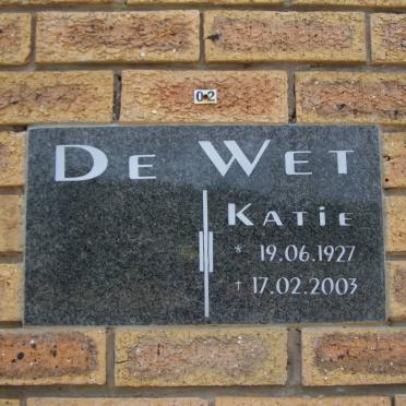 WET Katie, de 1927-2003