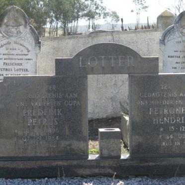 LOTTER Frederik Petrus 1896-1984 &amp; Petronella Hendrina 1896-1985