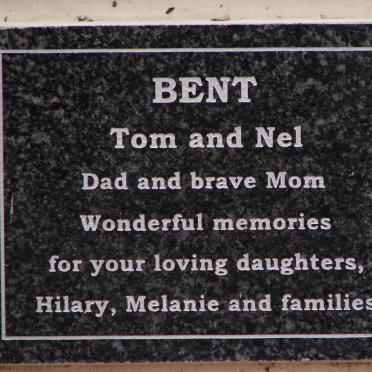 BENT Tom &amp; Nel