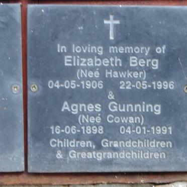 GUNNING Agnes nee COWAN 1898-1991 :: BERG Elizabeth nee HAWKER 1906-1996