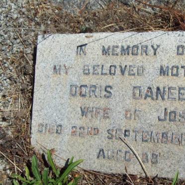 DANEEL Doris -1980