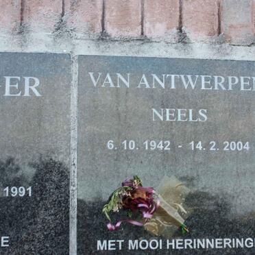 ANTWERPEN Neels, van 1942-2004
