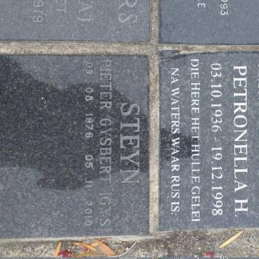 SEGAL Louis 1933-2007 &amp; Petronella H. 1936-1998 :: STEYN Pieter Gysbert 1976-2010