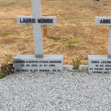 MUNNIK Lourens Albertus Petrus Anderson 1925-2016 &amp; Anna Jacomina TURCK 1925-2016