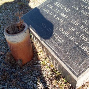 MINNAAR Barend 1883-1951 &amp; Anna WILLIAMS 1883-1968