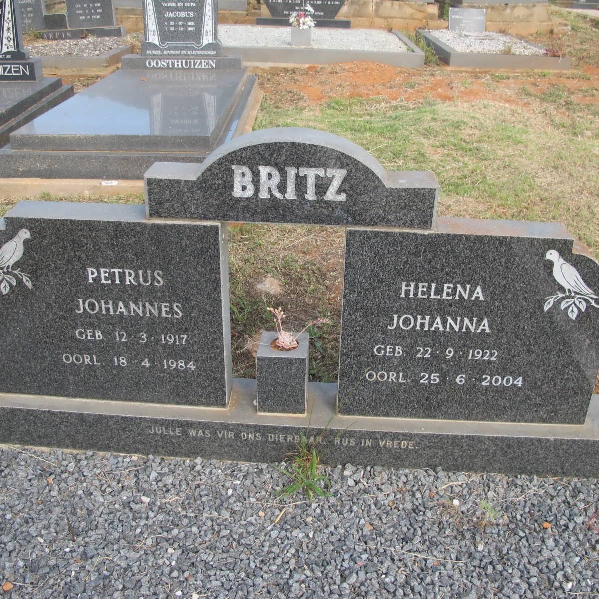 BRITZ Petrus Johannes 1917-1984 &amp; Helena Johanna 1922-2004