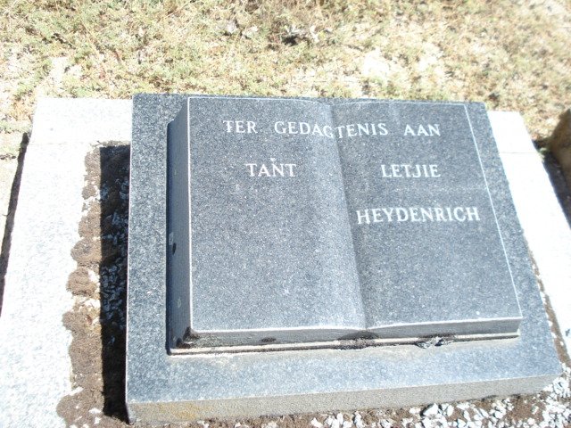 HEYDENRICH Letjie