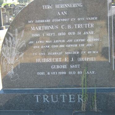 TRUTER Marthinus C.B. -1950 &amp; Huibrecht E.J. SMIT -1998