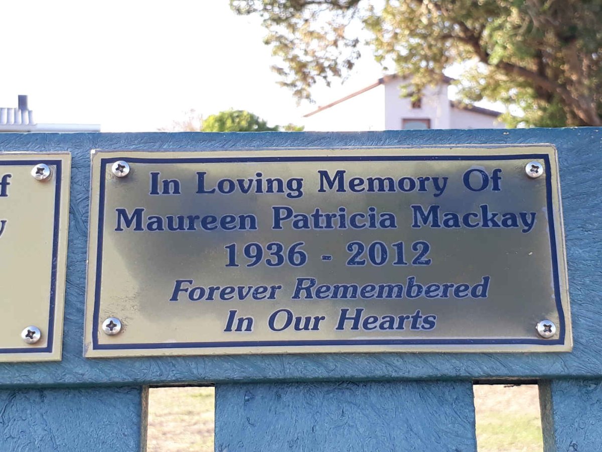 MACKAY Hector Gunn 1936-2013 &amp; Maureen Patricia 1936-2012