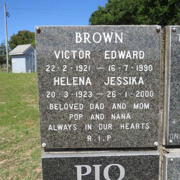 BROWN Victor Edward 1921-1990 &amp; Helena Jessika 1923-2000