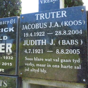 TRUTER Jacobus J.A. 1922-2004 &amp; Judith J. 1921-2005