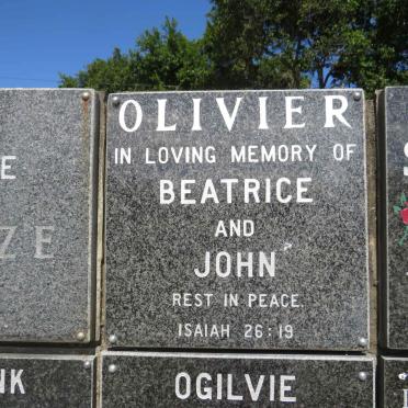 OLIVIER John &amp; Beatrice
