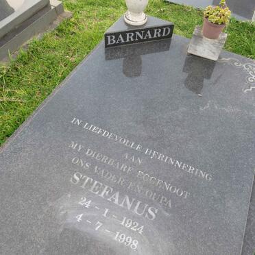 BARNARD Stefanus 1924-1998
