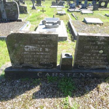 CARSTENS Pieter J.v..S. 1915-1973 &amp; Bernice B. VAN HUYSTEEN 1911-1971