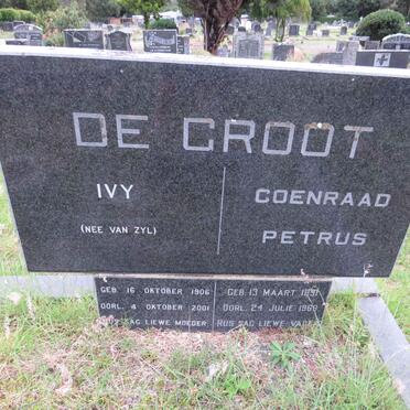 GROOT Coenraad Petrus, de 1891-1969 & Ivy VAN ZYL 1906-2001