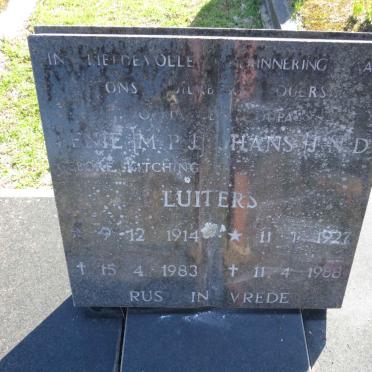 LUITERS J.N.D. 1927-1988 &amp; M.P.J. KITCHING 1914-1983