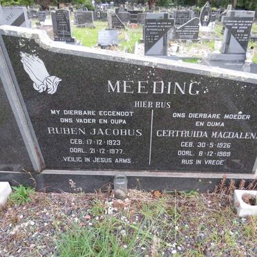 MEEDING Ruben Jacobus 1923-1977 & Gertuida Magdalena 1926-1989