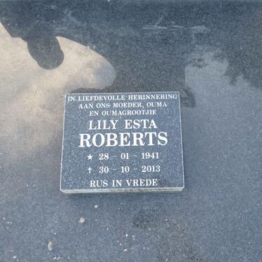 ROBERTS Lily Esta 1941-2013