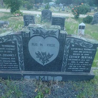 SMIT Hendrik Johannes F. 1899-1966 & Esther Bertina GOUWS 1899-1983