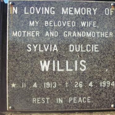 WILLIS Sylvia Dulcie 1913-1994