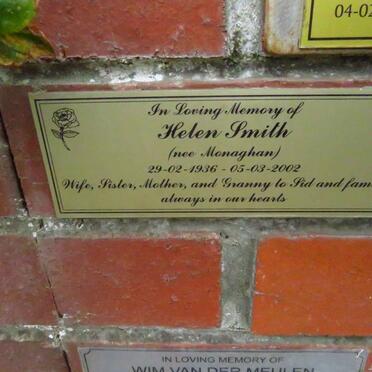 SMITH Helen nee MONAGHAN 1936-2002
