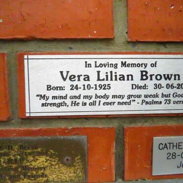 BROWN Vera Lilian 1925-2011