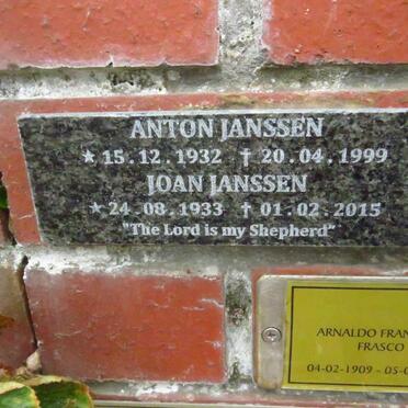 JANSSEN Anton 1932-1999 &amp; Joan 1933-2015