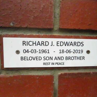 EDWARDS Richard J. 1961-2019