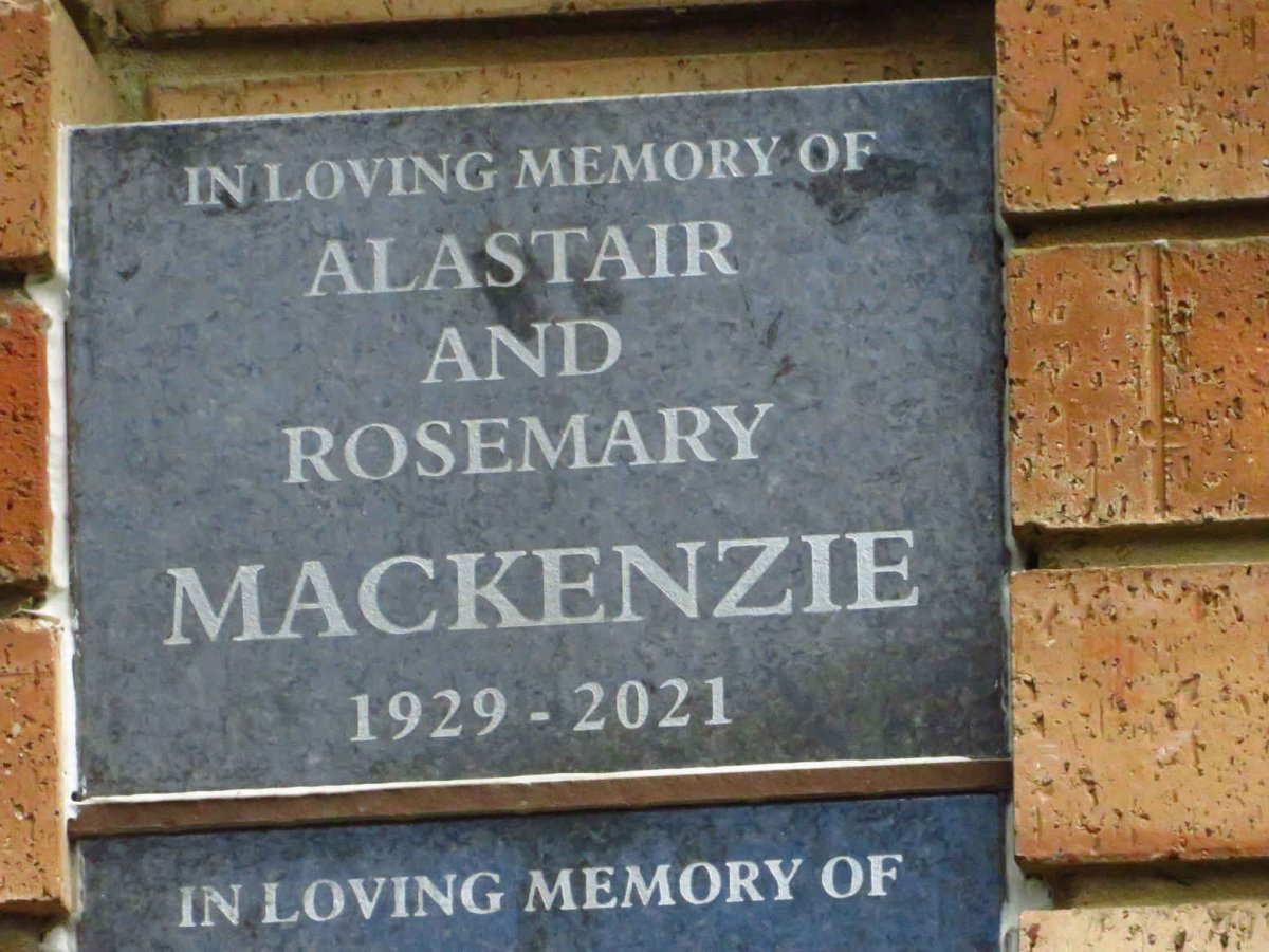 MACKENZIE Alastair &amp; Rosemary 1929-2021