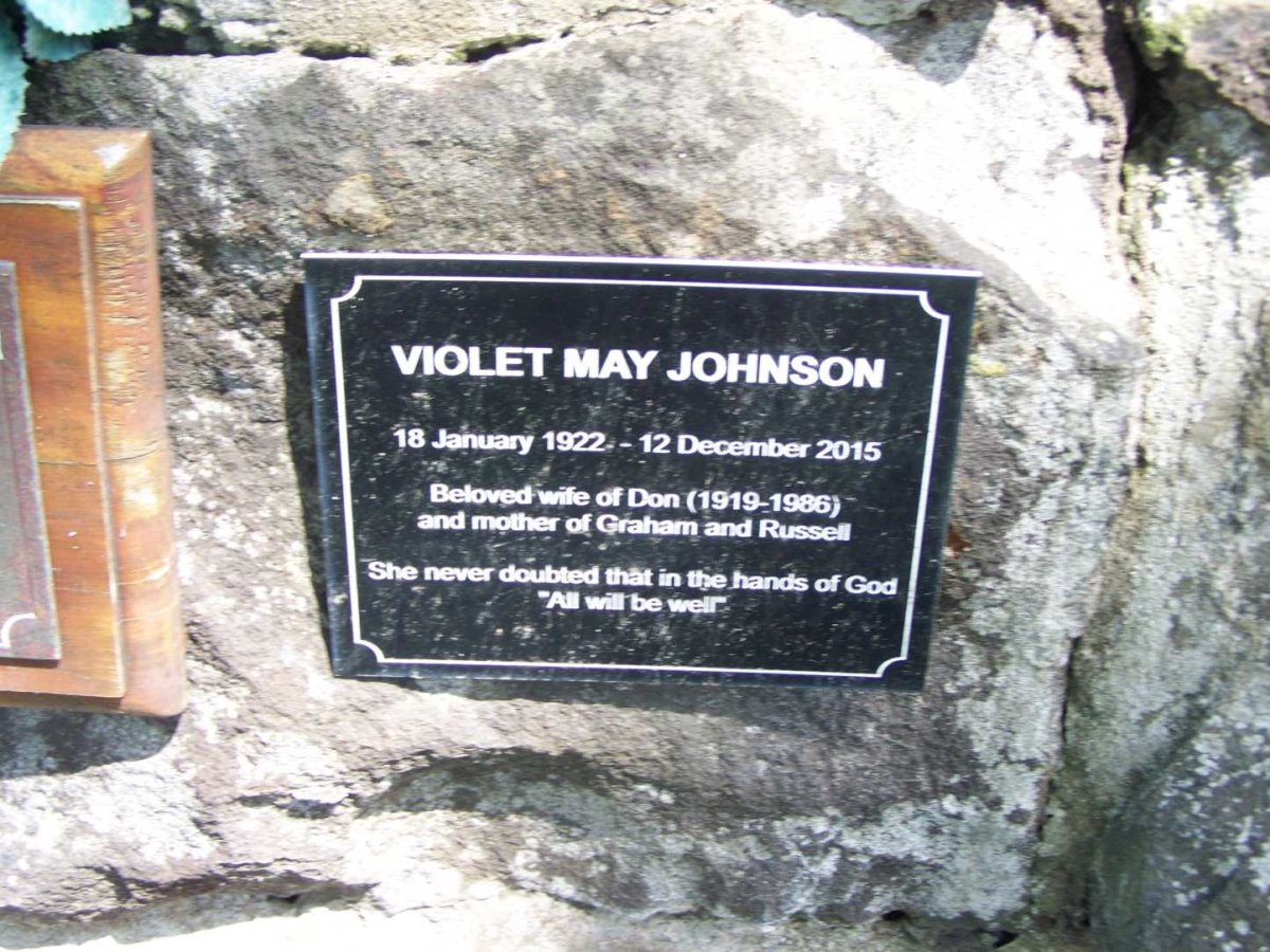 JOHNSON Don 1919-1986 &amp; Violet May 1922-2015