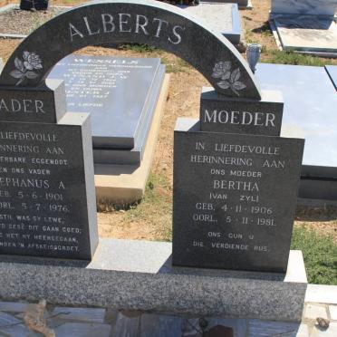 ALBERTS Stephanus A. 1901-1976 &amp; Bertha VAN ZYL 1906-1981 