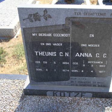 KOTZE Theunis G.N. 1884-1974 &amp; Anna C.G. HUYSAMEN 1893-1977