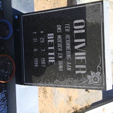 OLIVIER Bettie 1907-1994