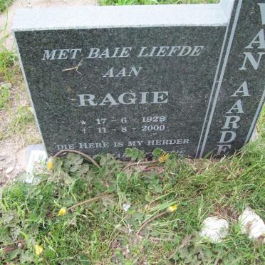 AARDE Ragie, van 1929-2000