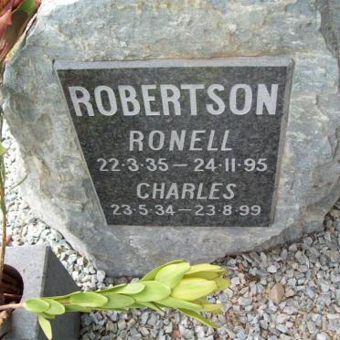 ROBERTSON Charles 1934-1999 &amp; Ronell 1935-1995