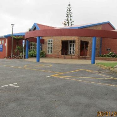 1. Reebok NG kerkgebou