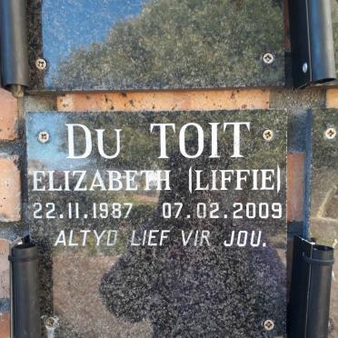 TOIT Elizabeth, du 1987-2009