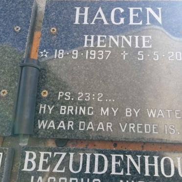 HAGEN Hennie 1937-2004