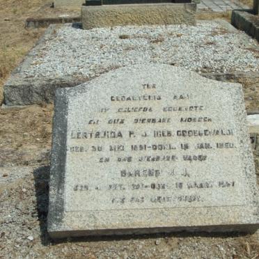 BREDENKAMP Barend J.J. 1890-1957 &amp; Gertruida P.J. GROENEWALD 1891-1950