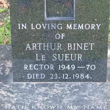 SUEUR Arthur Binet, le -1984